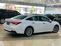 تۆیۆتا ئەڤەلۆن